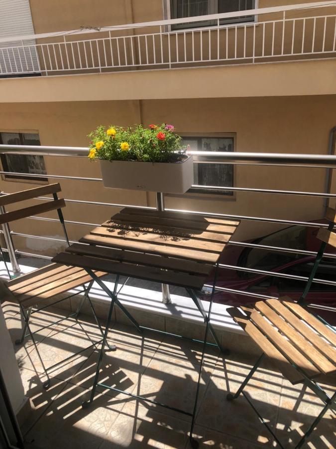 The Green Apartment Kavala Exterior photo